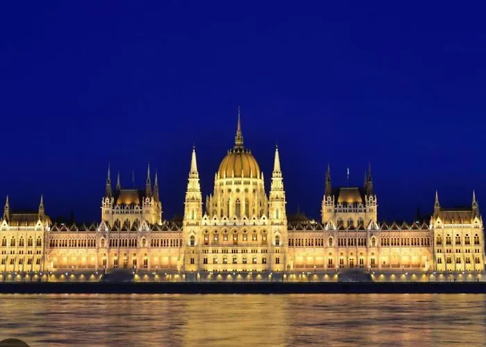 Stylish Spot By The River Danube